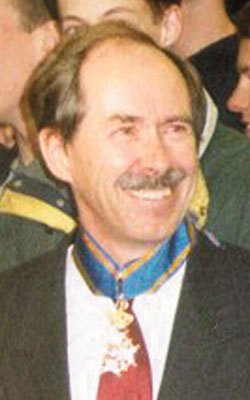 Gerard 't Hooft & Martin Veltman - CERN Courier Gerard 't Hooft & Martin Veltman - CERN Courier