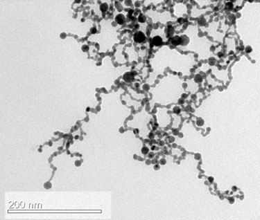 Nanochains: silver nanoparticles linked by gold junctions
