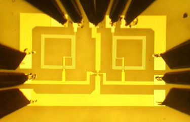 Photograph of the graphene integrated circuit