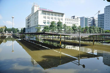 Flood waters surround NANOTEC in Thailand