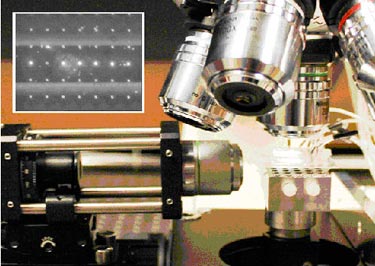 Plasmonic trapping set-up