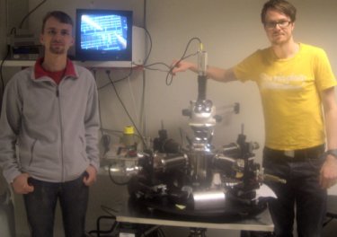 Cryogenic probe station