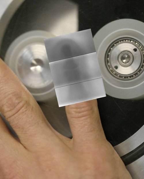 Sticky tape takes Xray images