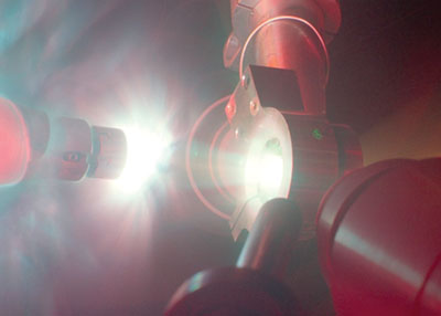 Photograph of a traditional diamond-anvil cell