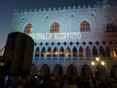 Photograph of the Doge's Palace during the radio experiment